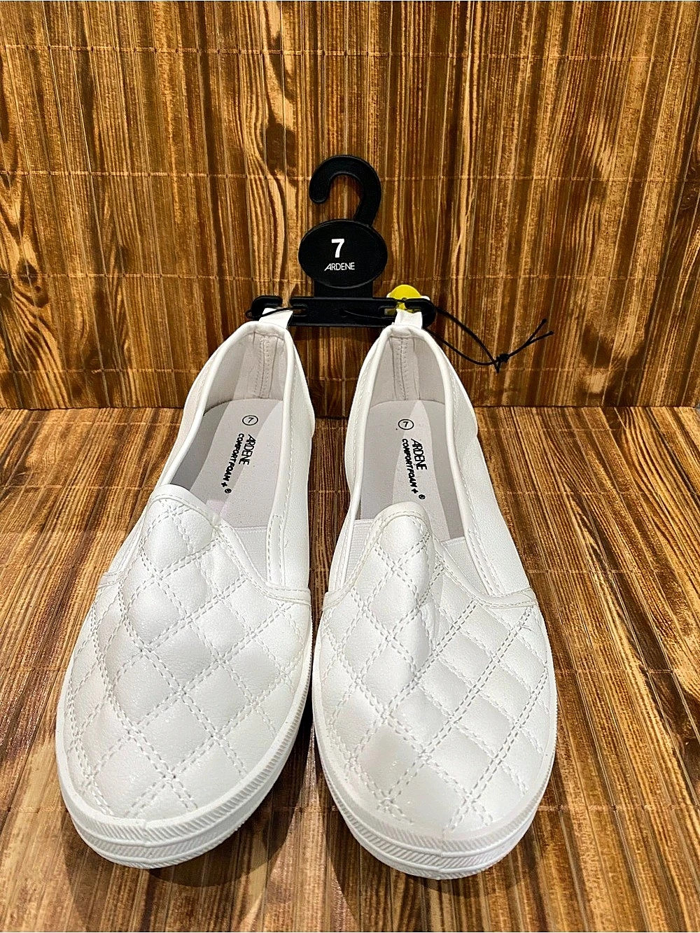 Ardene Quilted Slip-On Sneakers in White US 7 NWT